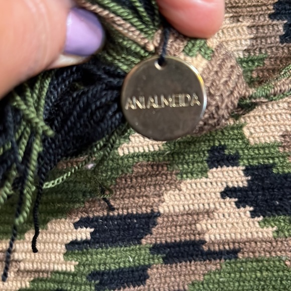 Ani Almeida camo clutch - Picture 3 of 8